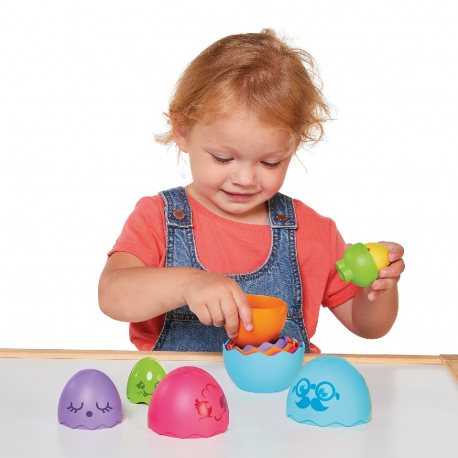 Αβγουλάκια στη φωλιά AS® Tomy Toomies Hide &amp; Squeak®