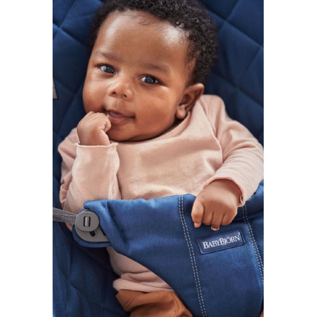 Ριλάξ Babybjorn Bliss Woven Classic Quilt Midnight Blue