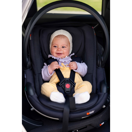 Κάθισμα αυτοκινήτου BeSafe Go Beyond Fresh Black Cab 40-87 cm