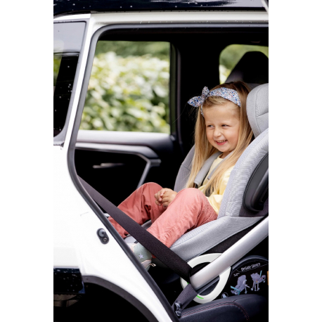 Κάθισμα αυτοκινήτου BeSafe Stretch Peak Mesh 61-125 cm