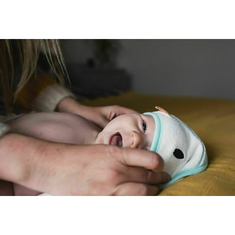 Πετσέτα με κουκούλα Τommee tippee Percy the Penguin Swaddle Dry 0-6 μηνών