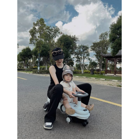 Ποδοκίνητο αυτοκίνητο Lecoco® Figg Καφέ