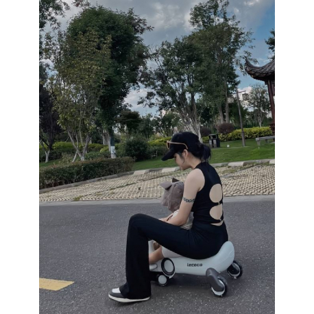 Ποδοκίνητο αυτοκίνητο Lecoco® Figg Ροζ