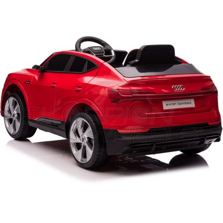 Ηλεκτροκίνητο αυτοκίνητο SKORPION WHEELS Audi E-Tron Sportback Original Κόκκινο