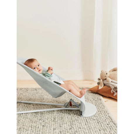 Ριλάξ Babybjorn Balance Soft Mesh Silver/White