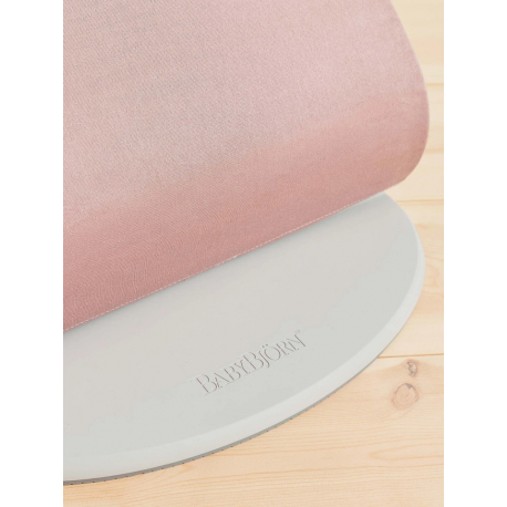 Ριλάξ Babybjorn Bliss Woven Petal Quilt Dusty Pink