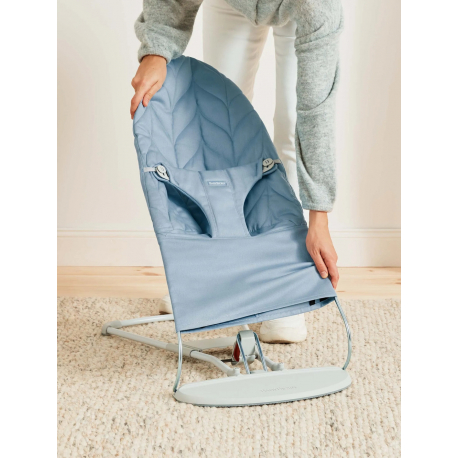 Ριλάξ Babybjorn Bliss Woven Petal Quilt Blue